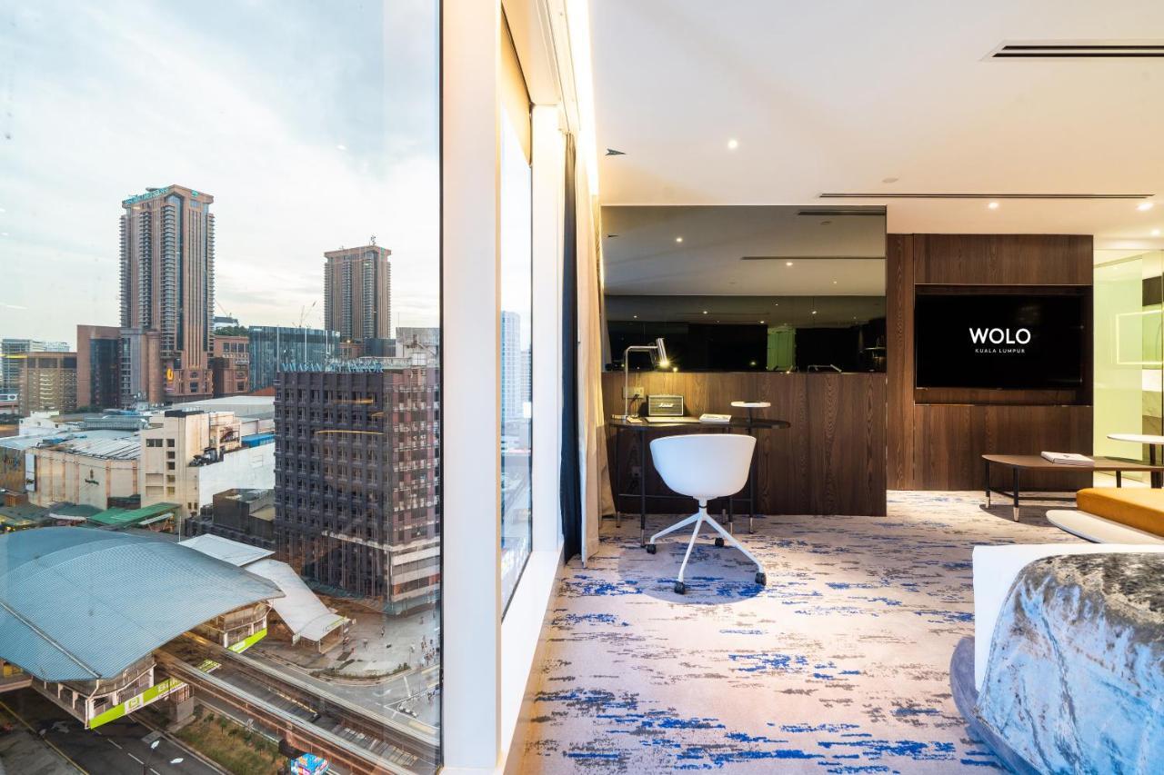 WOLO Suite window